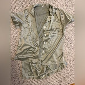 Sage Pajama Set Size M